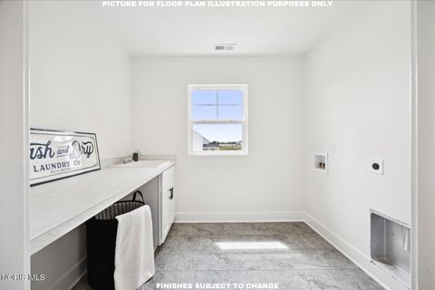 Tiny photo for 980 Stoneleigh Road, Perrysburg, OH 43551 (MLS # 10006888)