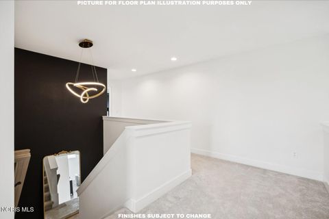 Tiny photo for 980 Stoneleigh Road, Perrysburg, OH 43551 (MLS # 10006888)