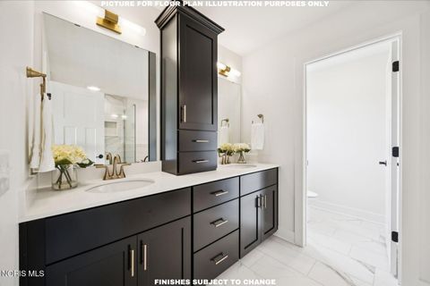 Tiny photo for 980 Stoneleigh Road, Perrysburg, OH 43551 (MLS # 10006888)