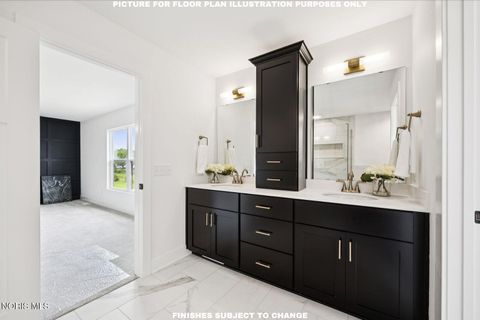 Tiny photo for 980 Stoneleigh Road, Perrysburg, OH 43551 (MLS # 10006888)