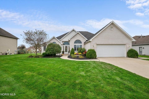 Photo of 30291 Cedar Valley Drive, Northwood, OH 43619 (MLS # 10014969)