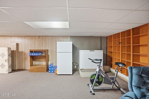 Tiny photo for 5874 Taylor Avenue, Walbridge, OH 43465 (MLS # 10005608)