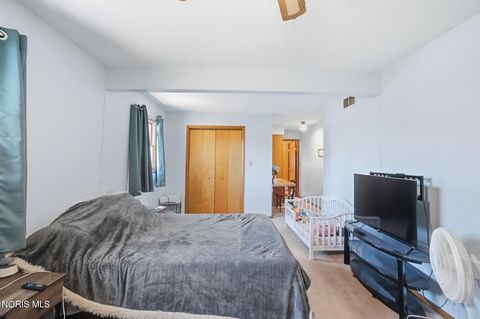 Tiny photo for 5874 Taylor Avenue, Walbridge, OH 43465 (MLS # 10005608)