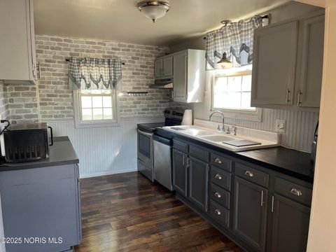 Tiny photo for 16034 County Road F, Wauseon, OH 43567 (MLS # 10000379)