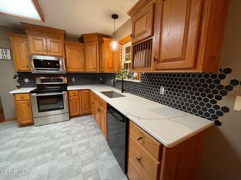 Tiny photo for 106 Genson Drive, Haskins, OH 43525 (MLS # 10009946)