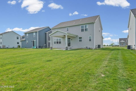 Tiny photo for 199 Valley Hall Drive, Perrysburg, OH 43551 (MLS # 10008926)
