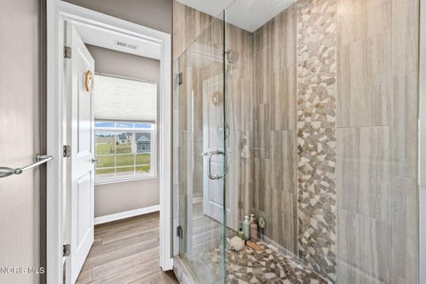 Tiny photo for 199 Valley Hall Drive, Perrysburg, OH 43551 (MLS # 10008926)