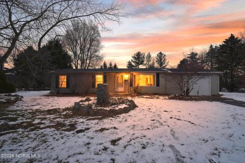 Photo of 520 W North Street, McClure, OH 43534 (MLS # 10003321)