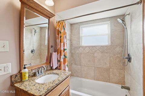 Tiny photo for 3906 Sylvanwood Drive, Sylvania, OH 43560 (MLS # 10005997)