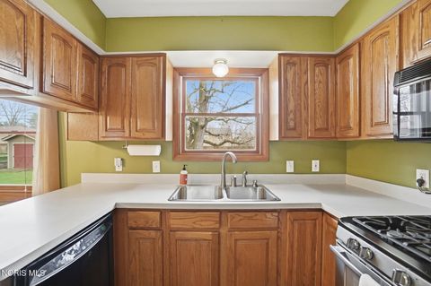 Tiny photo for 3906 Sylvanwood Drive, Sylvania, OH 43560 (MLS # 10005997)