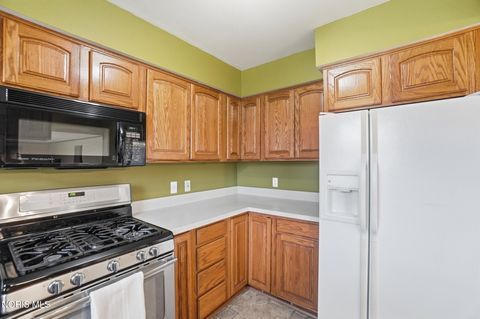 Tiny photo for 3906 Sylvanwood Drive, Sylvania, OH 43560 (MLS # 10005997)