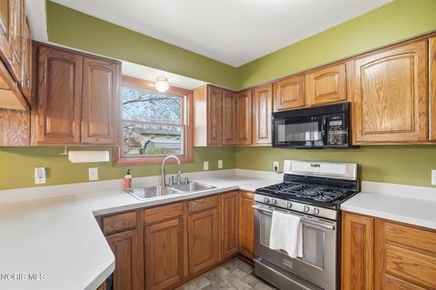 Tiny photo for 3906 Sylvanwood Drive, Sylvania, OH 43560 (MLS # 10005997)