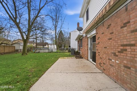 Tiny photo for 3906 Sylvanwood Drive, Sylvania, OH 43560 (MLS # 10005997)