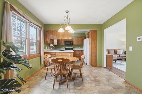 Tiny photo for 3906 Sylvanwood Drive, Sylvania, OH 43560 (MLS # 10005997)