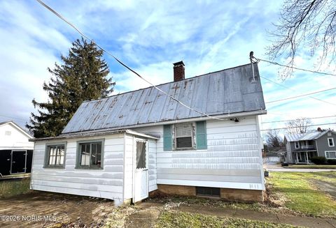 Tiny photo for 716 Marseilles Avenue, Upper Sandusky, OH 43351 (MLS # 10002931)