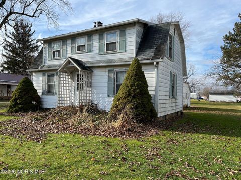 Tiny photo for 716 Marseilles Avenue, Upper Sandusky, OH 43351 (MLS # 10002931)
