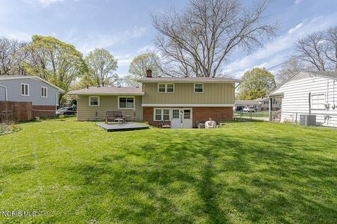 Tiny photo for 1961 Colony Drive, Toledo, OH 43614 (MLS # 10007125)
