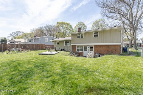 Tiny photo for 1961 Colony Drive, Toledo, OH 43614 (MLS # 10007125)