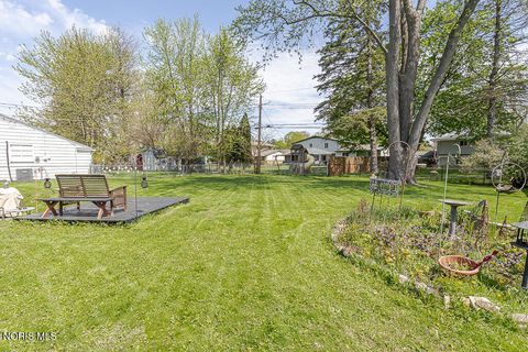 Tiny photo for 1961 Colony Drive, Toledo, OH 43614 (MLS # 10007125)