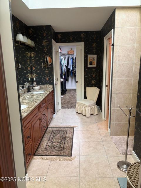 Tiny photo for 3848 Ravine Hollow Court, Maumee, OH 43537 (MLS # 10002161)