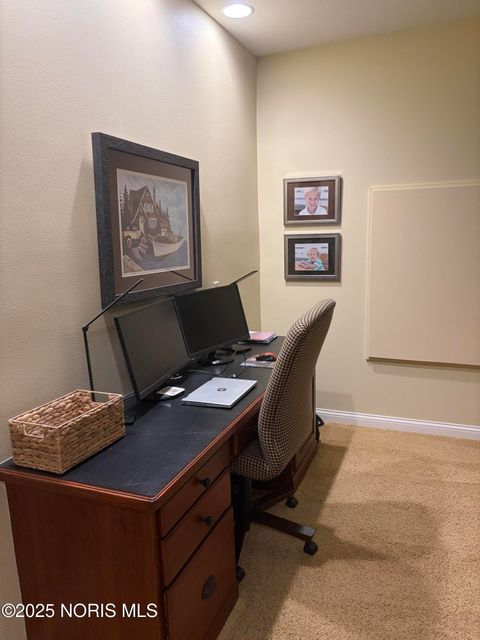 Tiny photo for 3848 Ravine Hollow Court, Maumee, OH 43537 (MLS # 10002161)