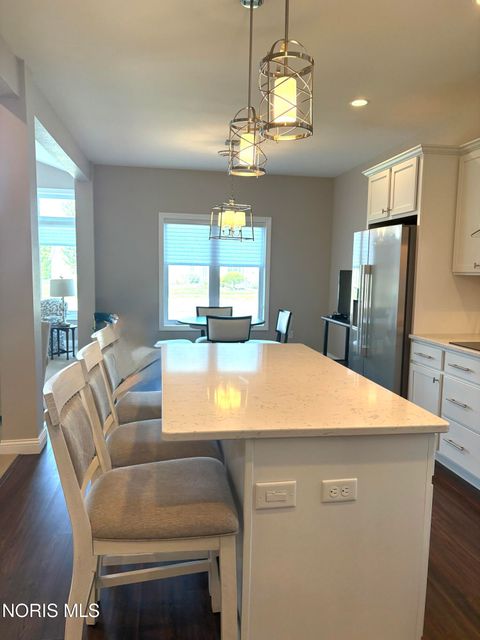 Tiny photo for 1812 Hidden Ridge Drive, Perrysburg, OH 43551 (MLS # 10009943)