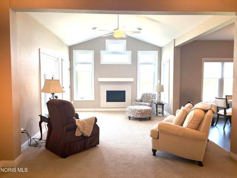 Tiny photo for 1812 Hidden Ridge Drive, Perrysburg, OH 43551 (MLS # 10009943)