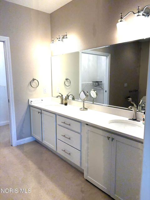 Tiny photo for 1812 Hidden Ridge Drive, Perrysburg, OH 43551 (MLS # 10009943)