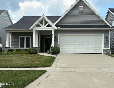 Photo of 1812 Hidden Ridge Drive, Perrysburg, OH 43551 (MLS # 10009943)