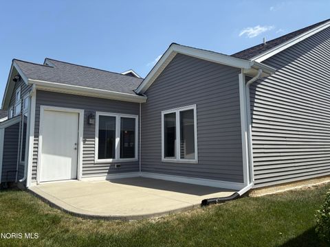 Tiny photo for 1812 Hidden Ridge Drive, Perrysburg, OH 43551 (MLS # 10009943)