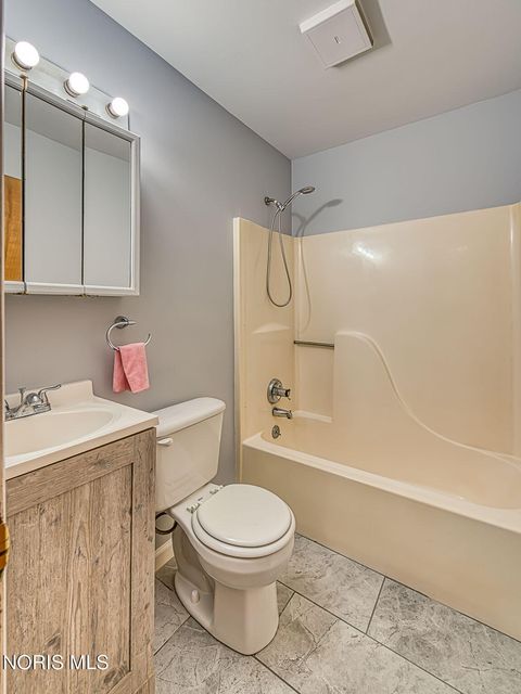 Tiny photo for 3701 146th Street, Toledo, OH 43611 (MLS # 10007623)