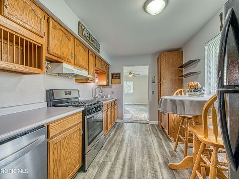 Tiny photo for 3701 146th Street, Toledo, OH 43611 (MLS # 10007623)