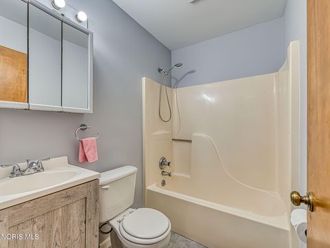 Tiny photo for 3701 146th Street, Toledo, OH 43611 (MLS # 10007623)