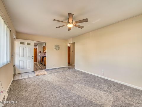 Tiny photo for 3701 146th Street, Toledo, OH 43611 (MLS # 10007623)