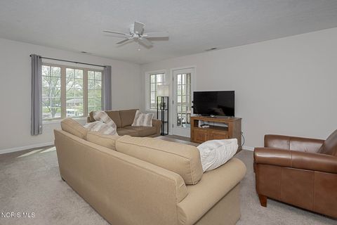 Tiny photo for 4710 Glendale Avenue #204, Toledo, OH 43614 (MLS # 10007021)