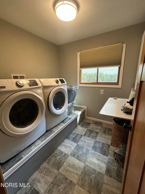 Tiny photo for 3640 Woodspring Road, Sylvania, OH 43560 (MLS # 10011628)