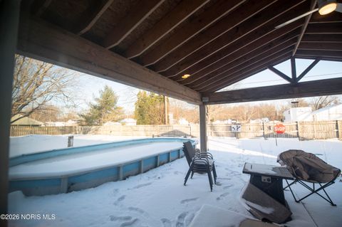 Tiny photo for 30 N Favony Avenue, Toledo, OH 43615 (MLS # 10002886)