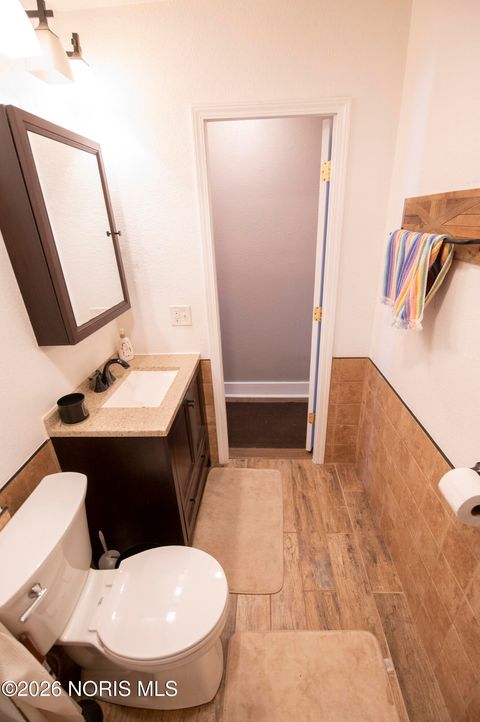 Tiny photo for 30 N Favony Avenue, Toledo, OH 43615 (MLS # 10002886)