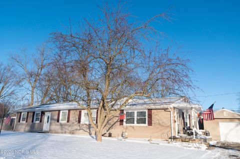 Tiny photo for 30 N Favony Avenue, Toledo, OH 43615 (MLS # 10002886)
