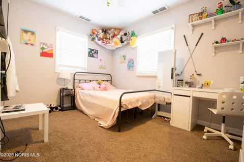 Tiny photo for 30 N Favony Avenue, Toledo, OH 43615 (MLS # 10002886)