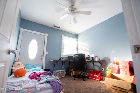 Tiny photo for 30 N Favony Avenue, Toledo, OH 43615 (MLS # 10002886)