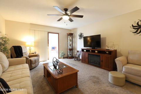 Tiny photo for 6046 Centennial Road, Sylvania, OH 43560 (MLS # 10005493)