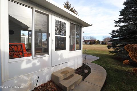 Tiny photo for 6046 Centennial Road, Sylvania, OH 43560 (MLS # 10005493)