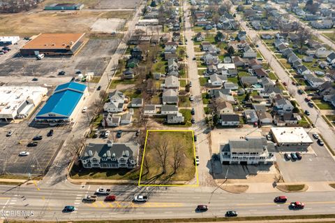 Tiny photo for 1506 E Perry Street, Port Clinton, OH 43452 (MLS # 10005631)