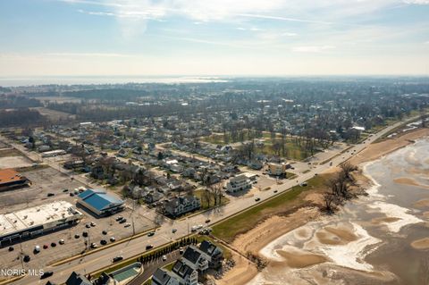 Tiny photo for 1506 E Perry Street, Port Clinton, OH 43452 (MLS # 10005631)