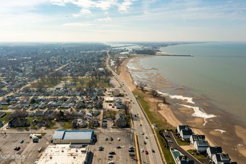 Tiny photo for 1506 E Perry Street, Port Clinton, OH 43452 (MLS # 10005631)