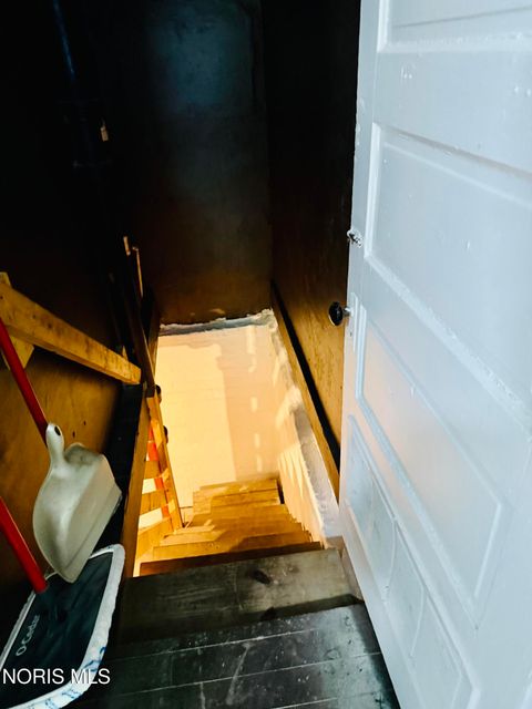 Tiny photo for 736 Thayer Street, Toledo, OH 43609 (MLS # 10008589)