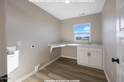 Tiny photo for 501 Boody Court, Perrysburg, OH 43551 (MLS # 10010577)