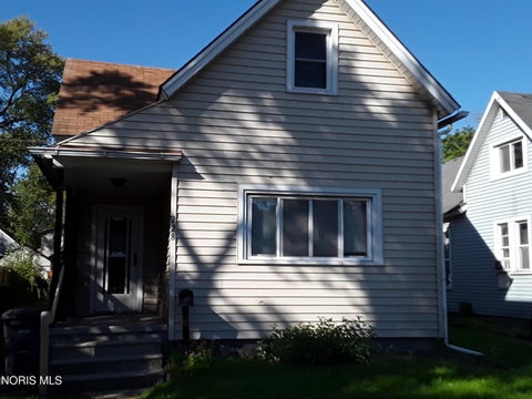Tiny photo for 228 S Fearing Boulevard, Toledo, OH 43609 (MLS # 10014237)