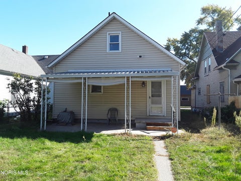 Tiny photo for 228 S Fearing Boulevard, Toledo, OH 43609 (MLS # 10014237)